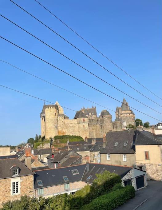 Appartement Calme Et Cosy Proche Centre Vue Chateau Vitré Dış mekan fotoğraf